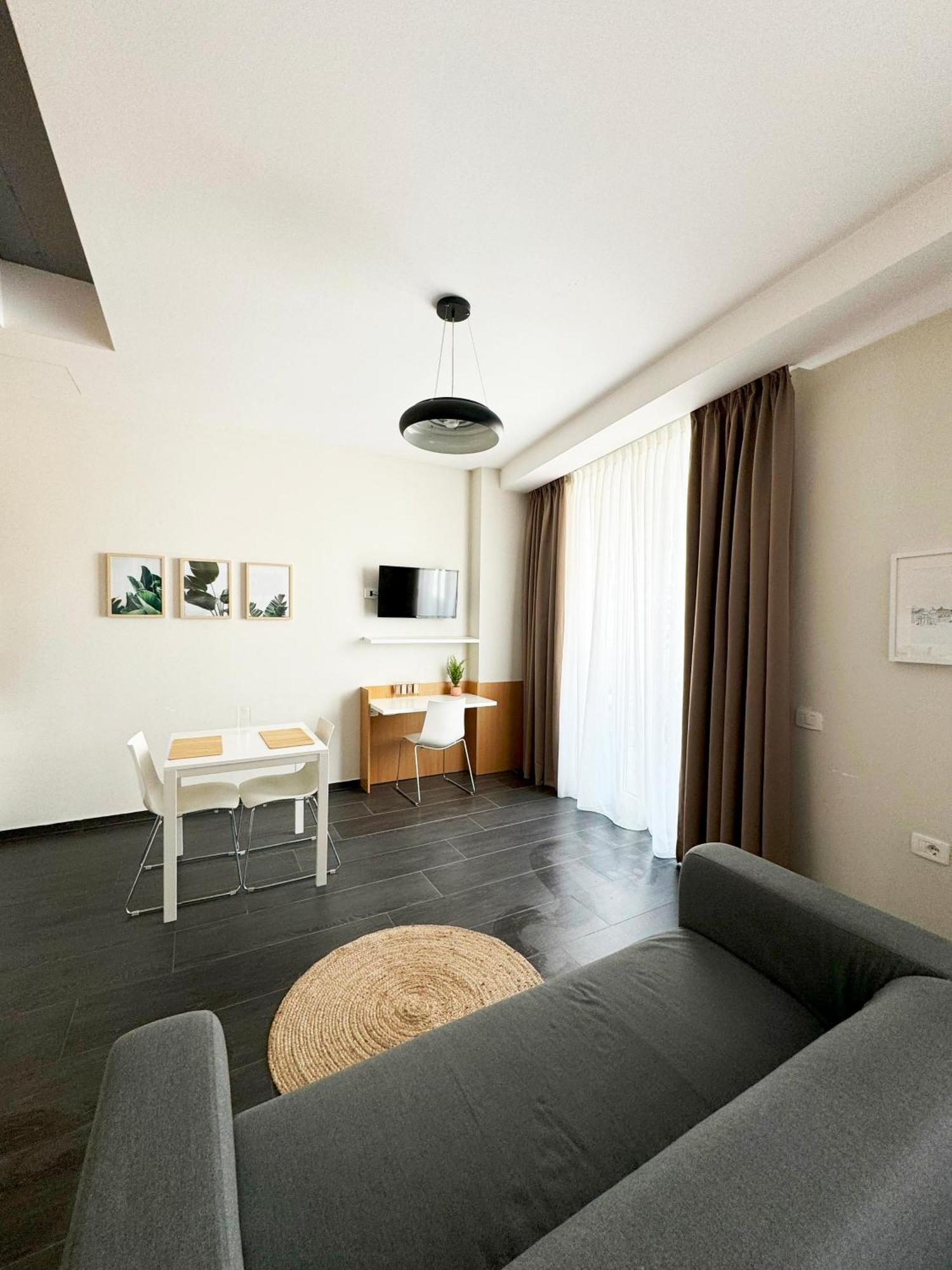 Magnet Residence Condo 1 Self Checkin Tirana Exterior foto